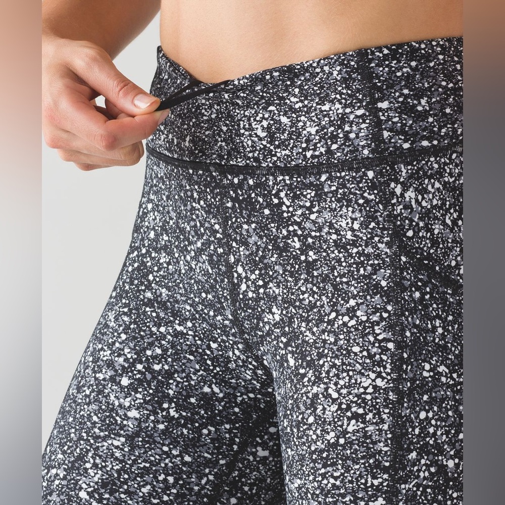 Lululemon Tight Stuff‎ Tight II Splatter White Black / Black Size 8 - Picture 6 of 12